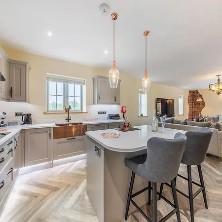 Garth House - Peel Castle *